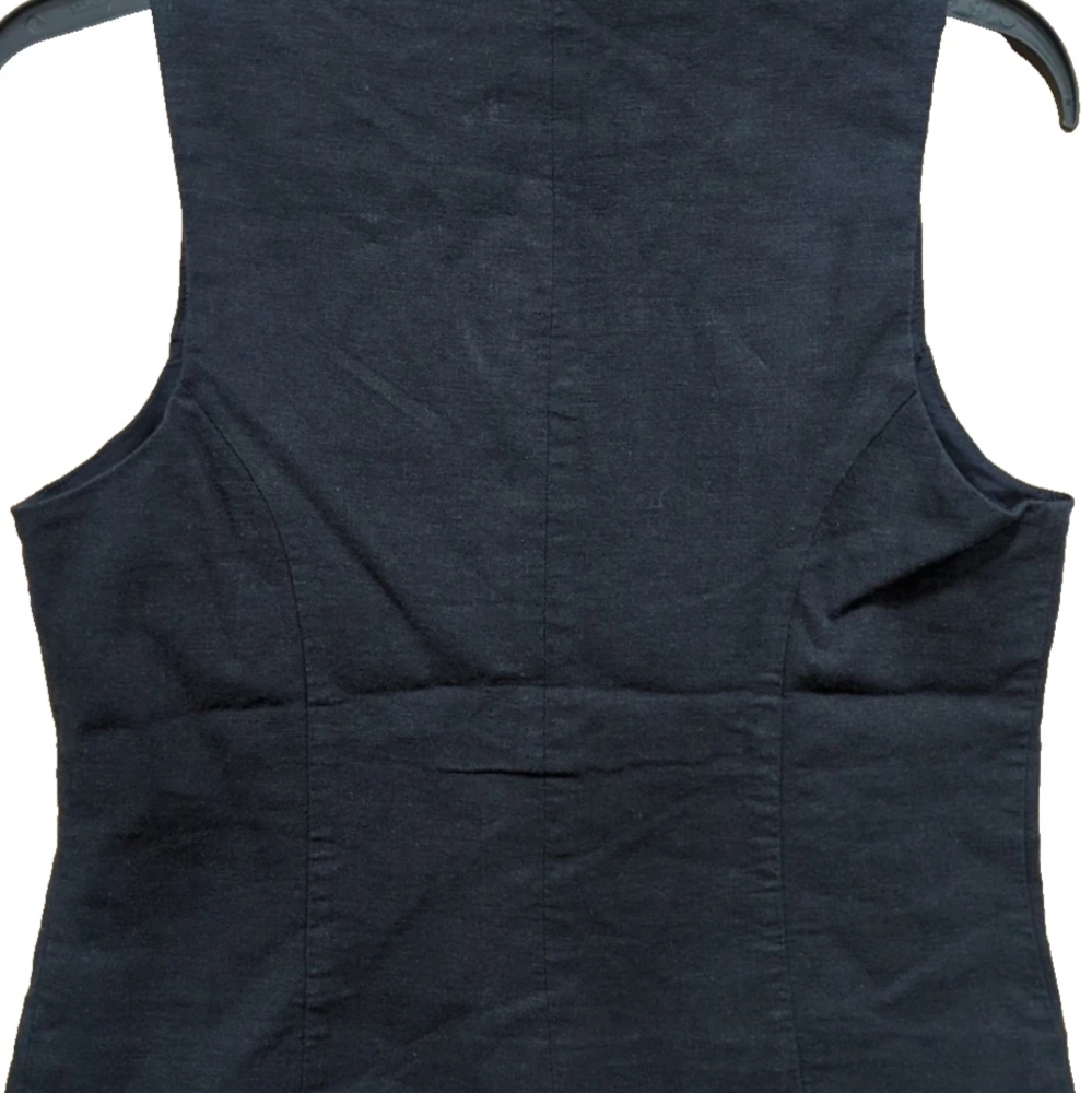 Black Linen Button-Up Women's Vest - Picture 2 of 7